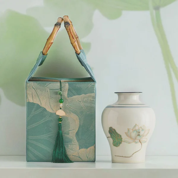 Chinese Style Elegant Exquisite Handbag Cloth Bag Tea Pot Gift Box Empty Box Green Tea White Tea Longjing Ceramic Sealed Pot Pottery Pot