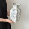Medieval Blue White Porcelain Retro Ceramic Vase Flower Arrangement Pendulum High End Niche Home Decoration Vase Ceramic Flower Ware