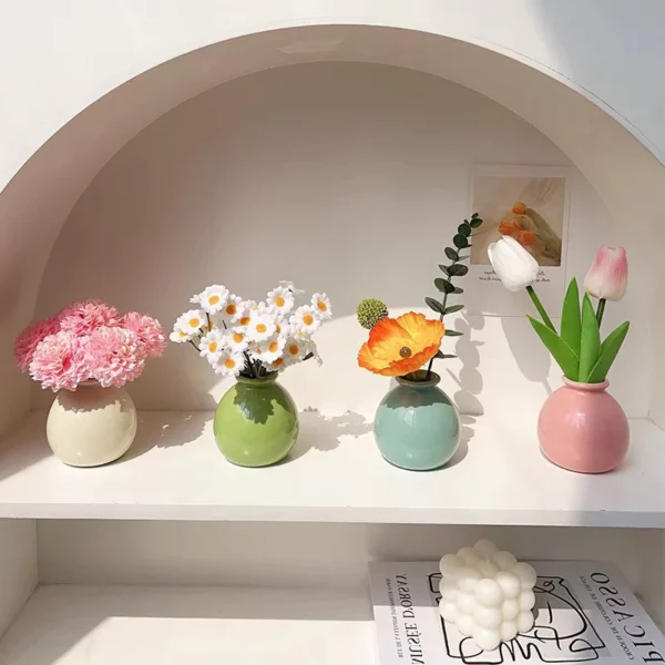Random Fresh Style Ceramic Vase Ins Ceramics Vase Desktop Artificial Flower Arrangement Vessel